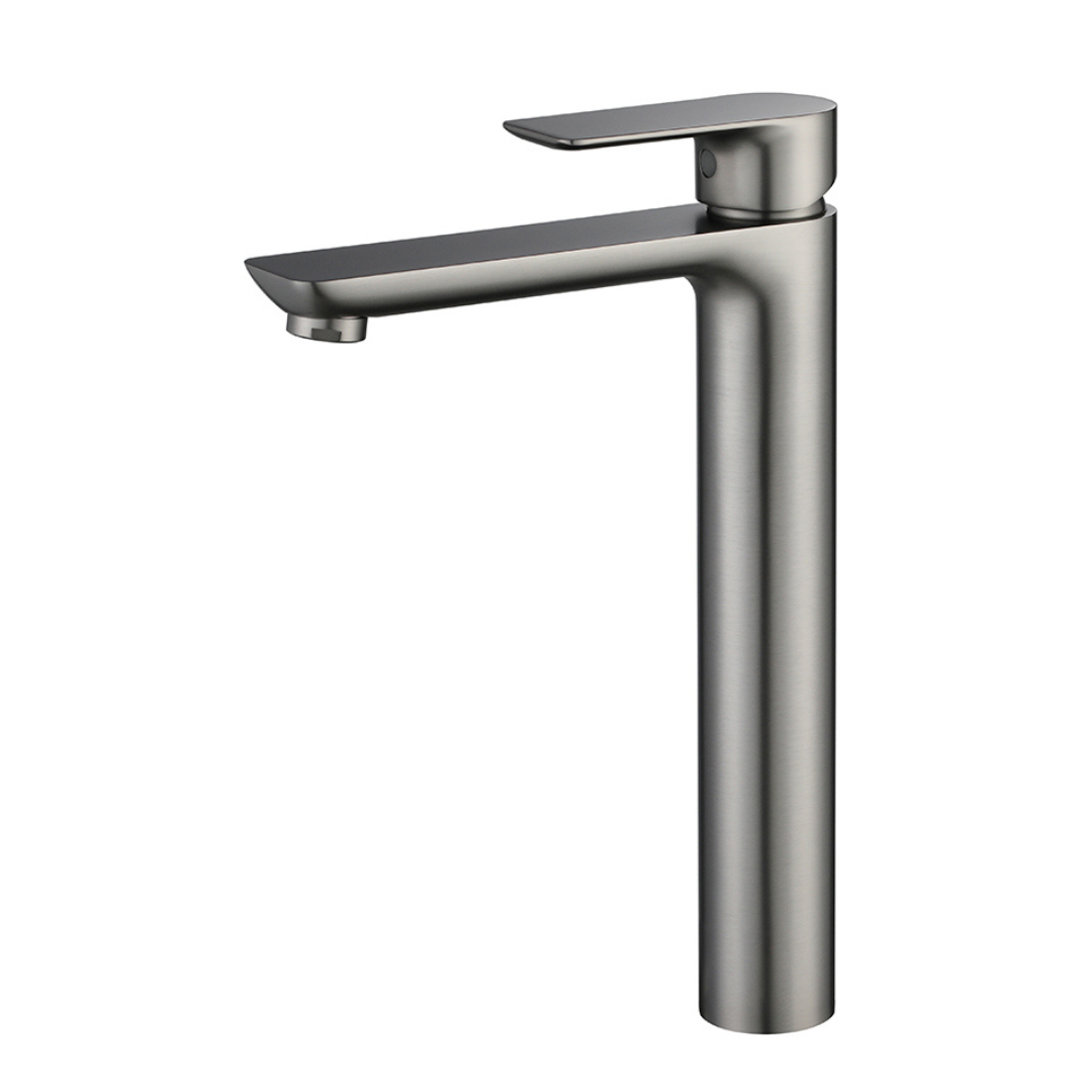 Freestanding Bath Faucet Lisandro – Waterfall Spout – Brushed nickel