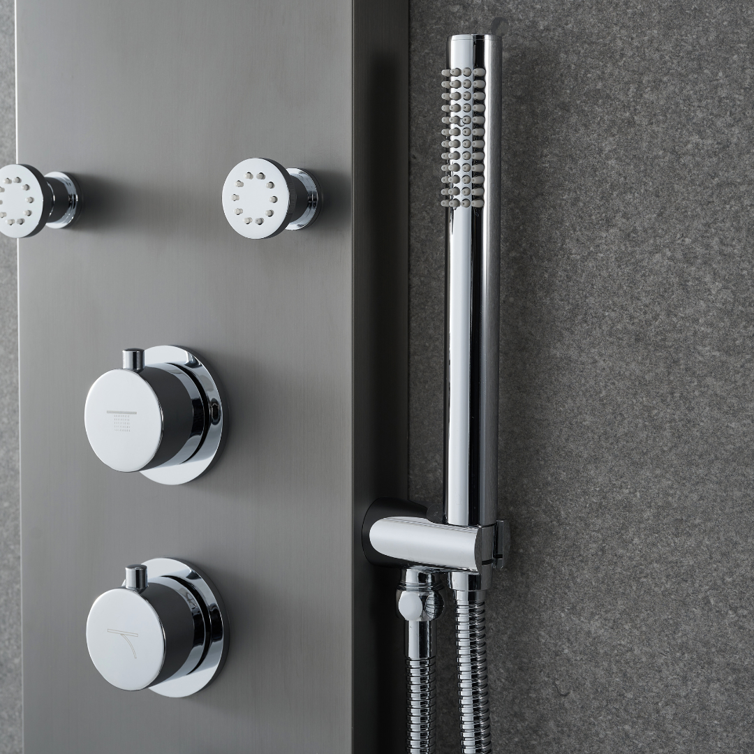 Freestanding Bath Faucet Lisandro – Waterfall Spout – Brushed nickel