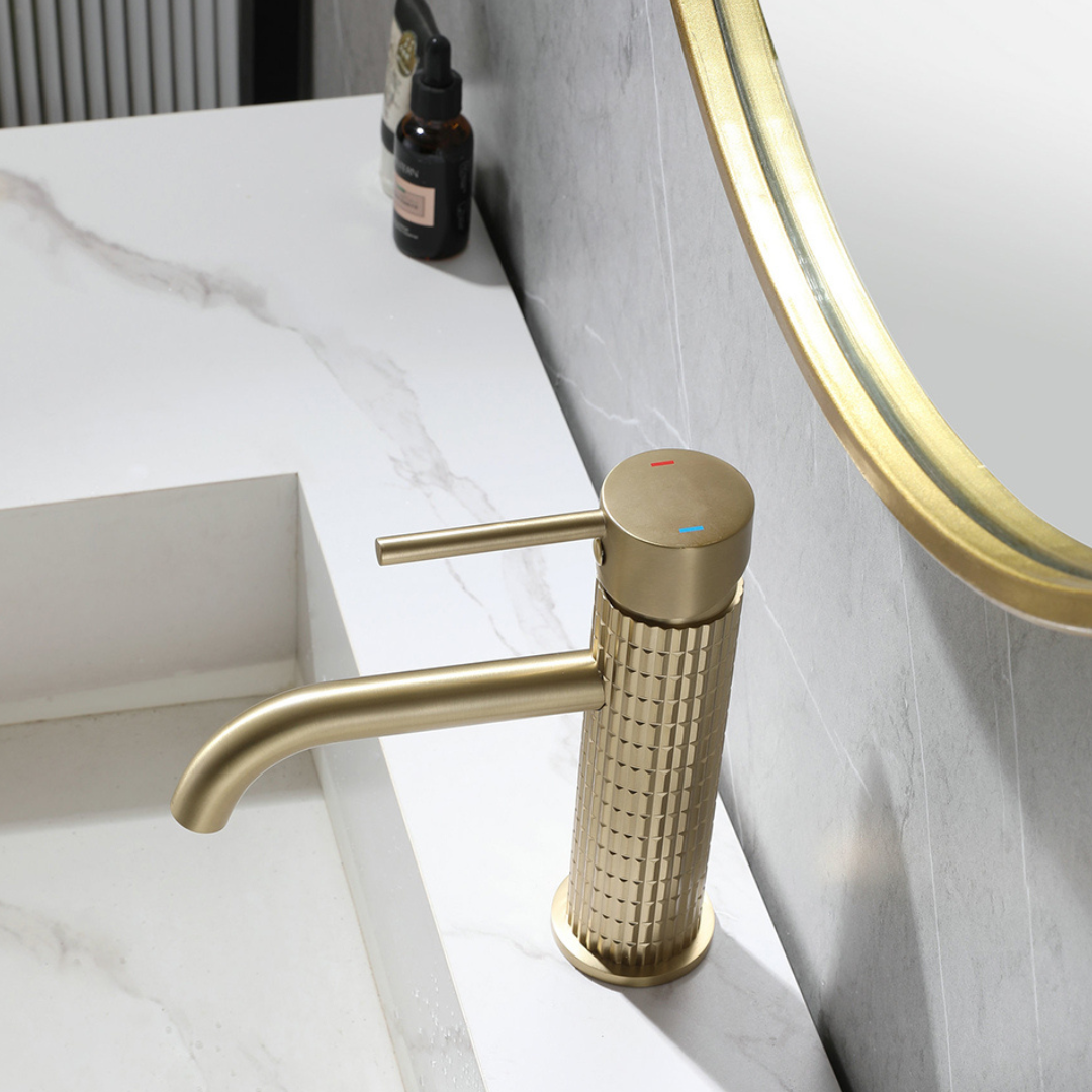 Construction of washbasin faucet Angelica - Brushed gold