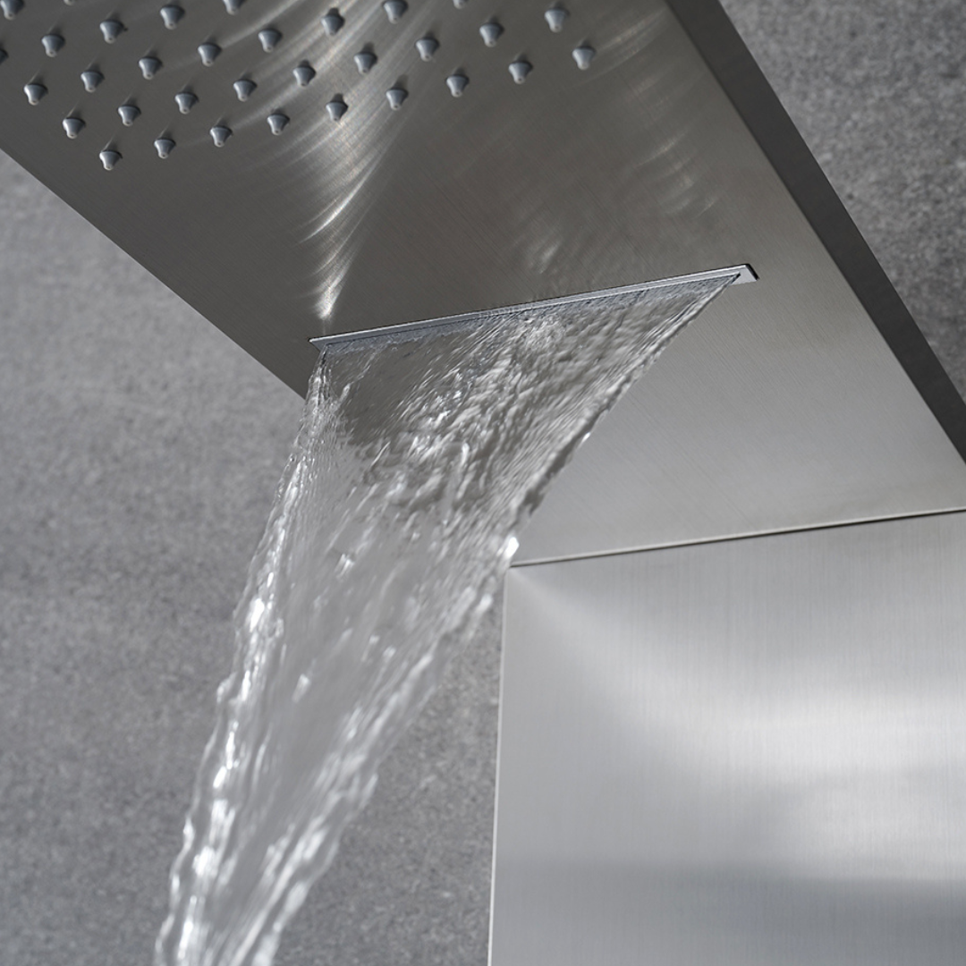 Freestanding Bath Faucet Lisandro – Waterfall Spout – Brushed nickel