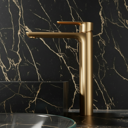 Freestanding Bath Faucet Lisandro – Waterfall Spout – Brushed nickel