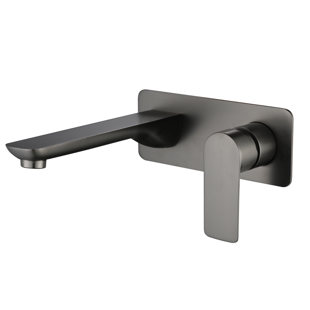 Freestanding Bath Faucet Lisandro – Waterfall Spout – Brushed nickel