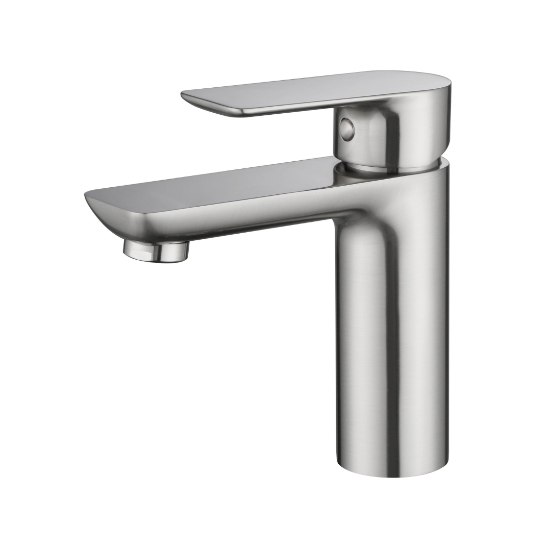 Freestanding Bath Faucet Lisandro – Waterfall Spout – Brushed nickel