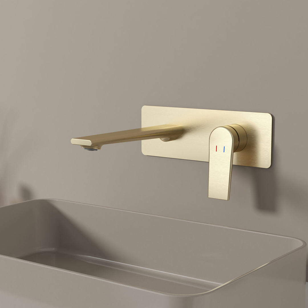 Freestanding Bath Faucet Lisandro – Waterfall Spout – Brushed nickel
