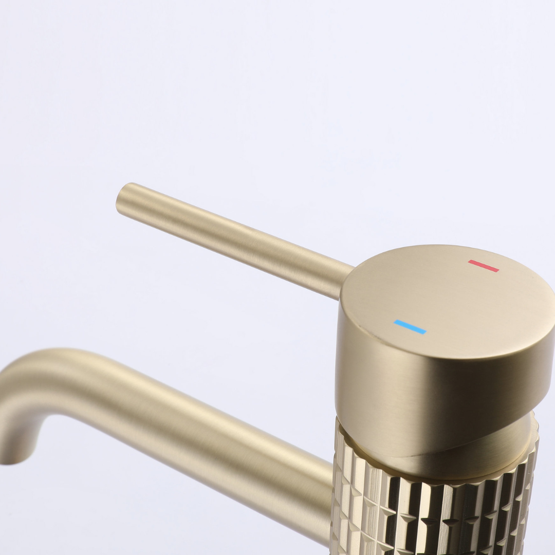 Construction of washbasin faucet Angelica - Brushed gold