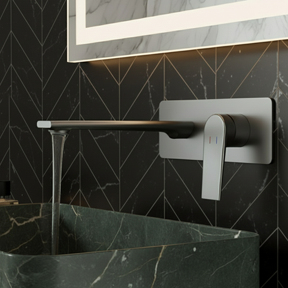 Freestanding Bath Faucet Lisandro – Waterfall Spout – Brushed nickel