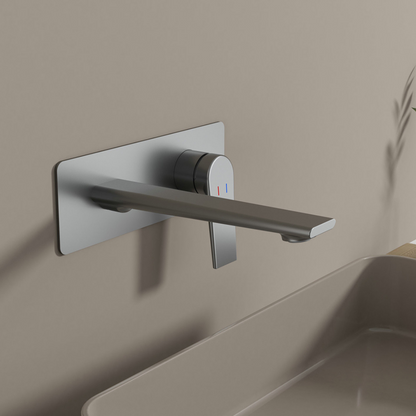 Freestanding Bath Faucet Lisandro – Waterfall Spout – Brushed nickel