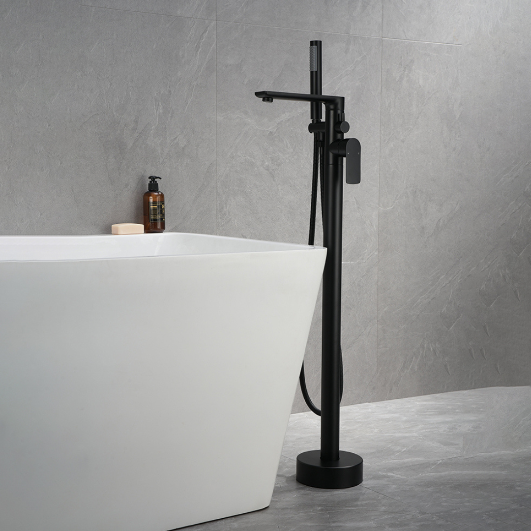 Freestanding bath faucet Emilia - Matte black