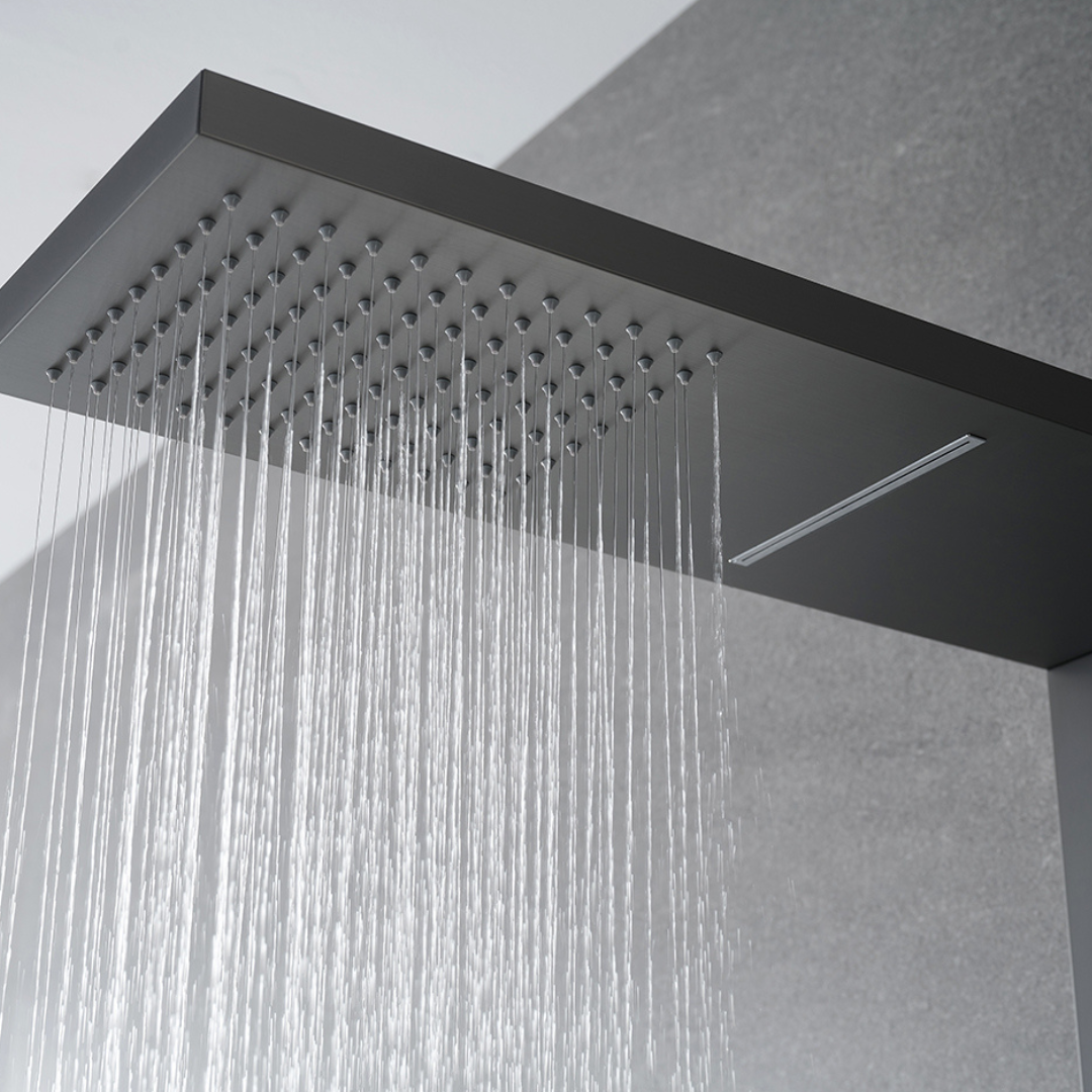 Freestanding Bath Faucet Lisandro – Waterfall Spout – Brushed nickel
