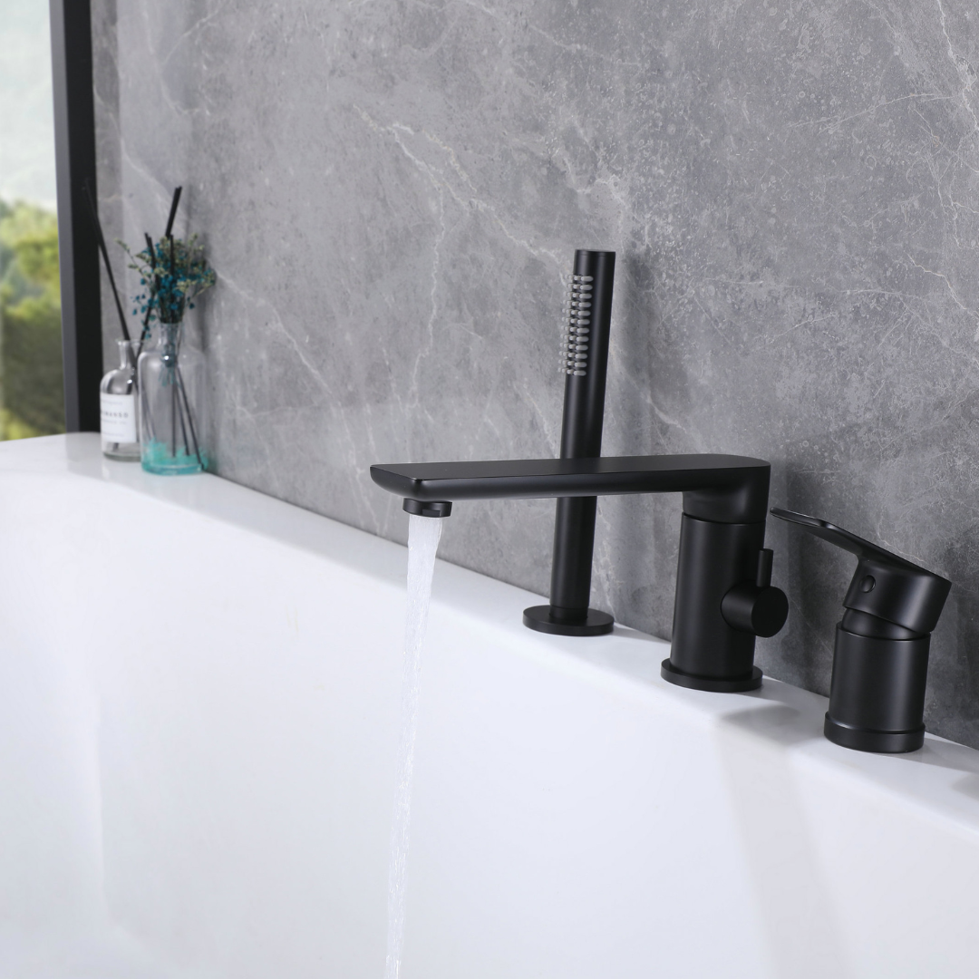 Freestanding Bath Faucet Lisandro – Waterfall Spout – Brushed nickel