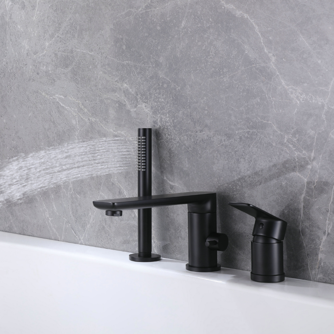 Freestanding Bath Faucet Lisandro – Waterfall Spout – Brushed nickel