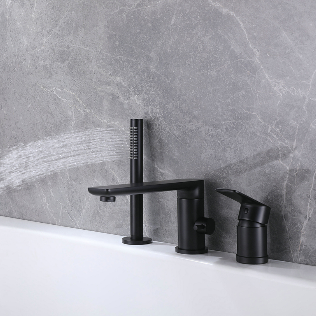 Freestanding Bath Faucet Lisandro – Waterfall Spout – Brushed nickel