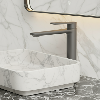 Freestanding Bath Faucet Lisandro – Waterfall Spout – Brushed nickel