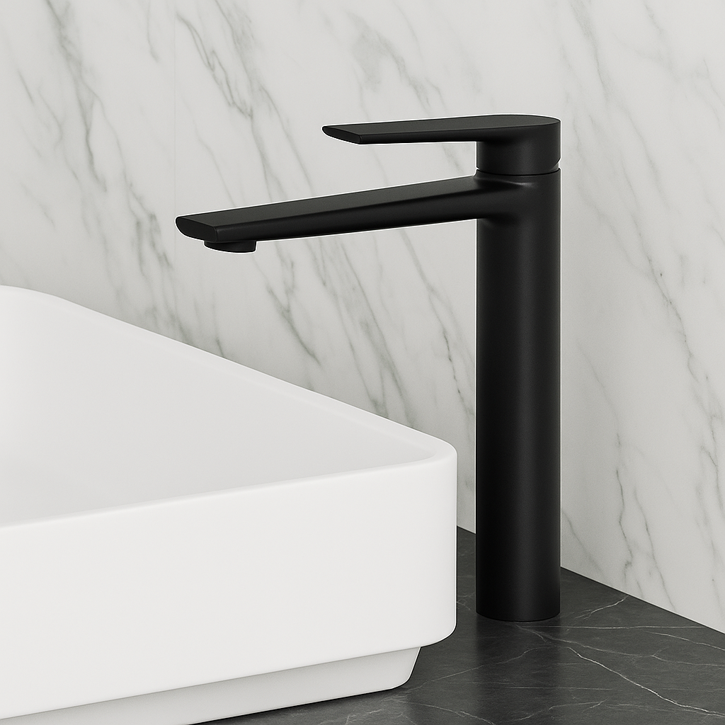 Freestanding Bath Faucet Lisandro – Waterfall Spout – Brushed nickel