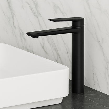 Freestanding Bath Faucet Lisandro – Waterfall Spout – Brushed nickel