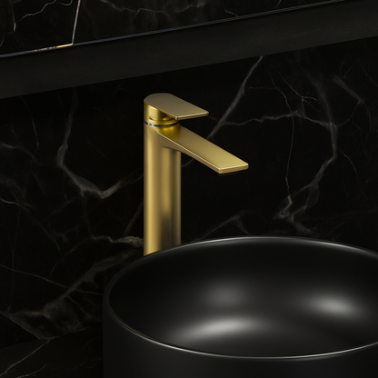 Freestanding Bath Faucet Lisandro – Waterfall Spout – Brushed nickel