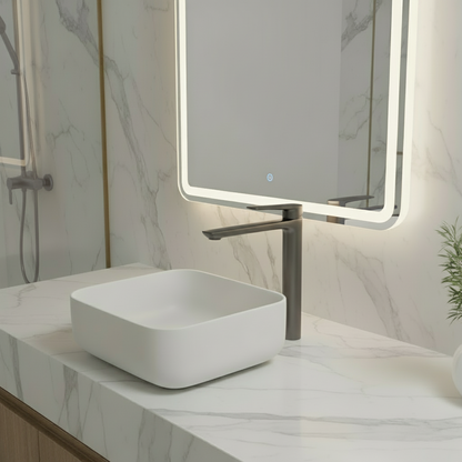 Freestanding Bath Faucet Lisandro – Waterfall Spout – Brushed nickel