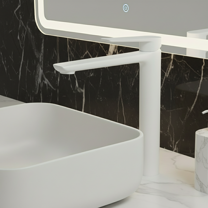 Freestanding Bath Faucet Lisandro – Waterfall Spout – Brushed nickel