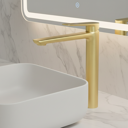 Freestanding Bath Faucet Lisandro – Waterfall Spout – Brushed nickel