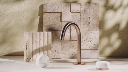 Inbouw Wastafelkraan Sorrento – Arabescato Corchia - 2-Gats - Gebogen (arc) uitloop - Brushed bronze
